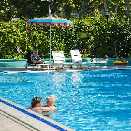 Otel Ariston 4*