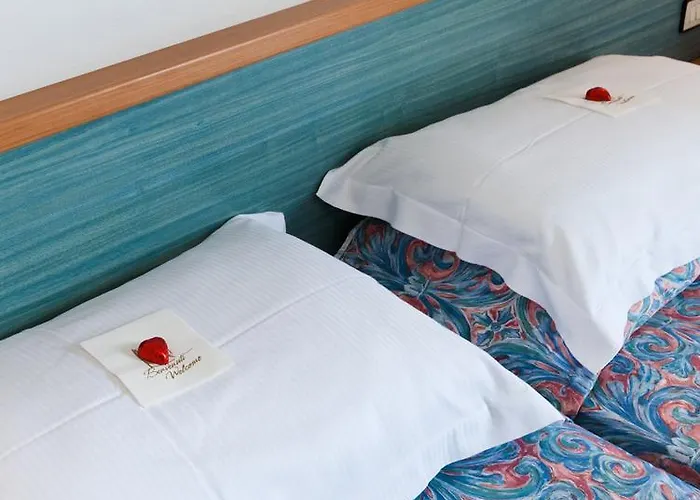 Ariston ホテル 4*