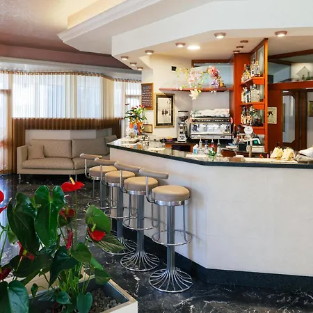 阿里斯顿酒店