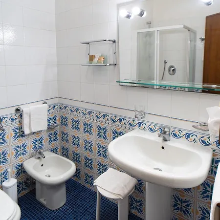 Hotel Ariston 4*