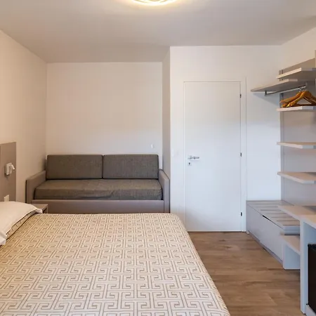 Ariston Hotell