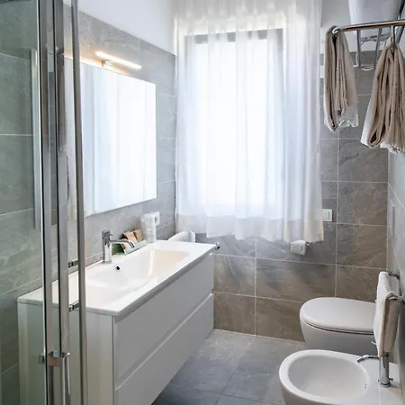Hotell Ariston 4*